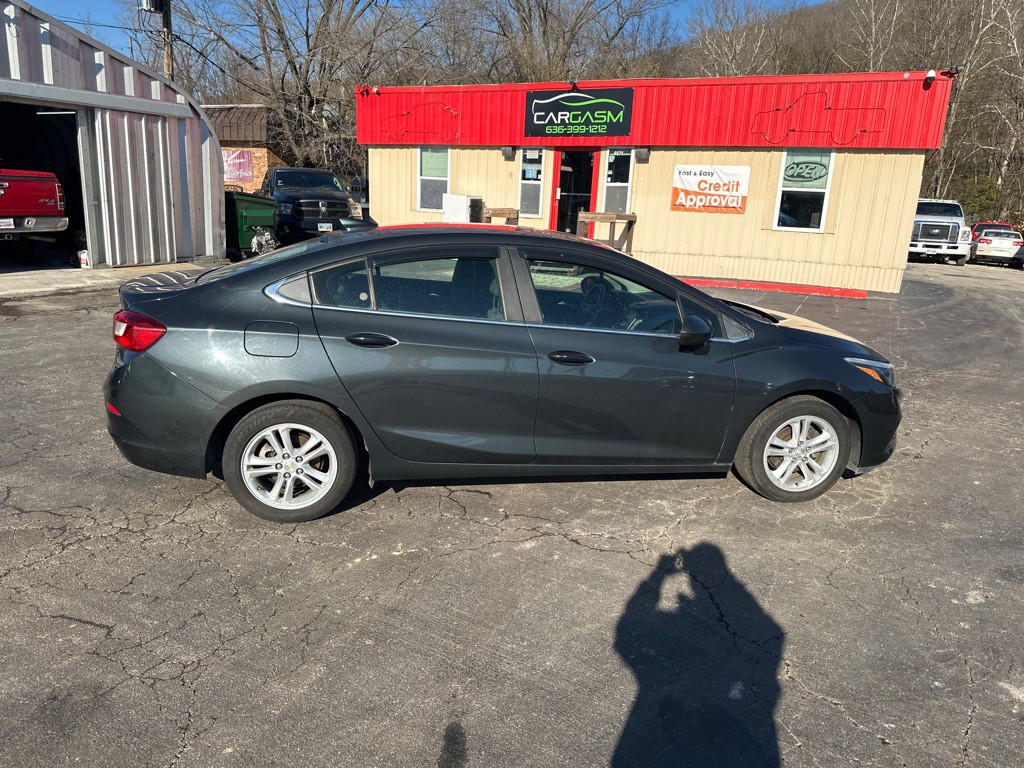 2018 Chevrolet Cruze Image 6