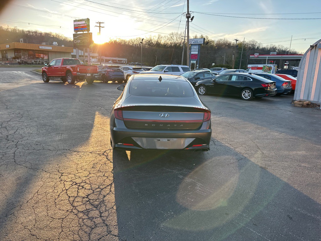 2023 Hyundai Sonata Image 4