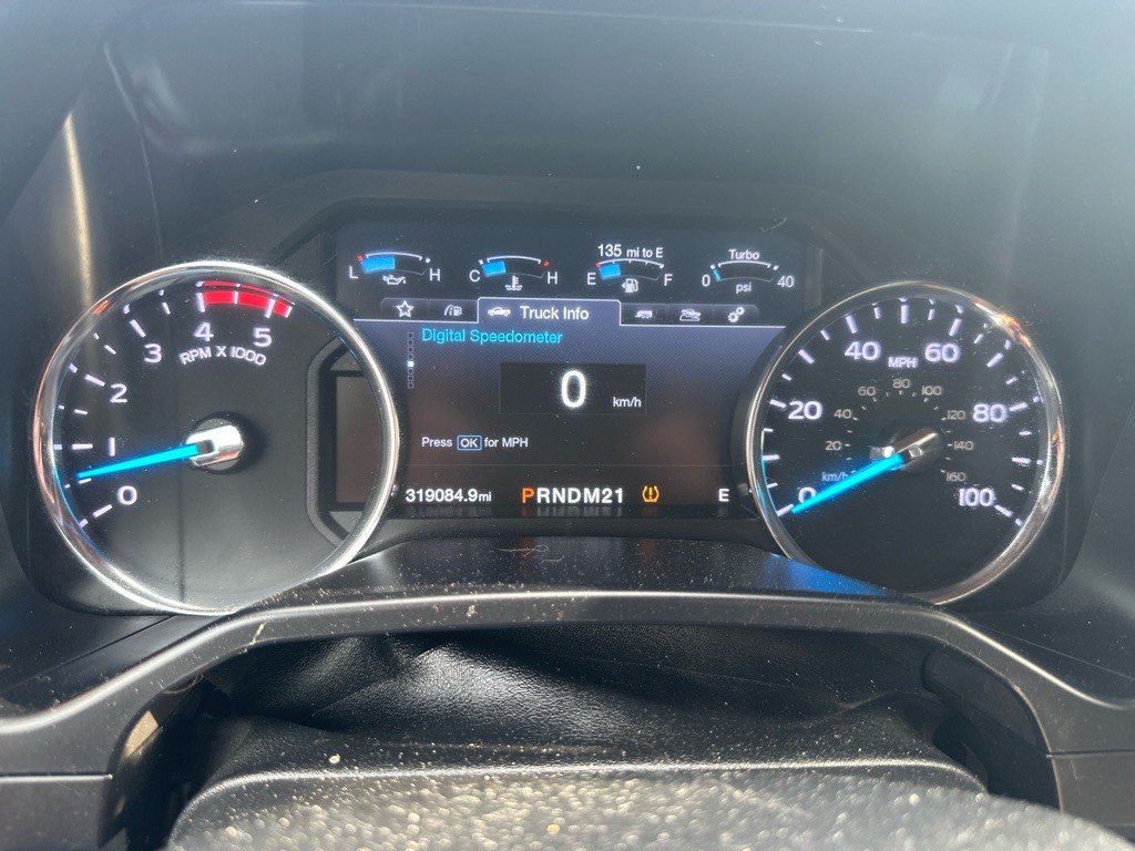 2017 Ford F-250 Image 12