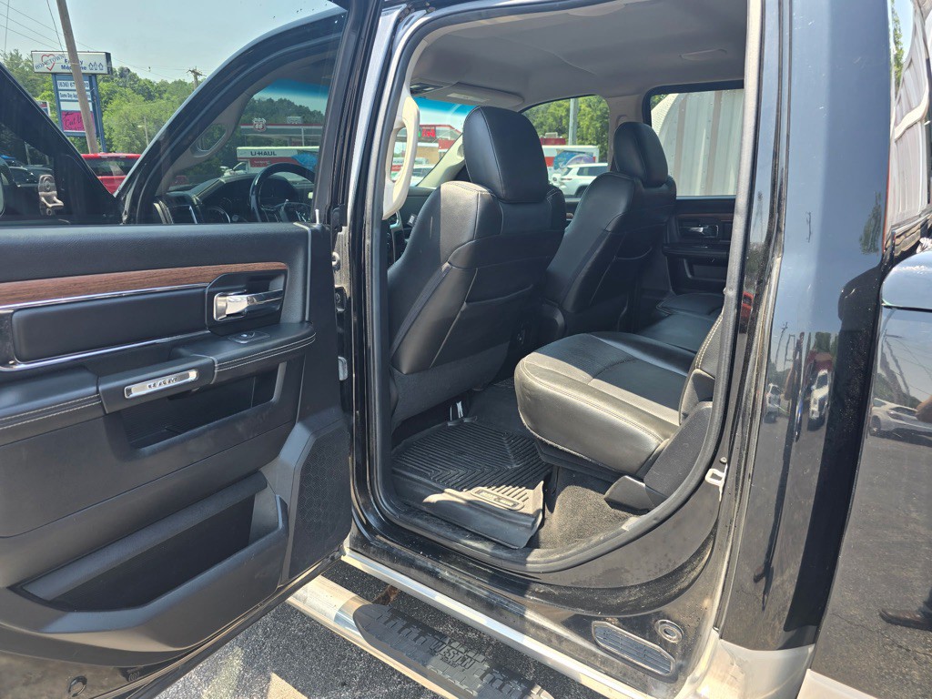 2014 RAM 2500 Image 10