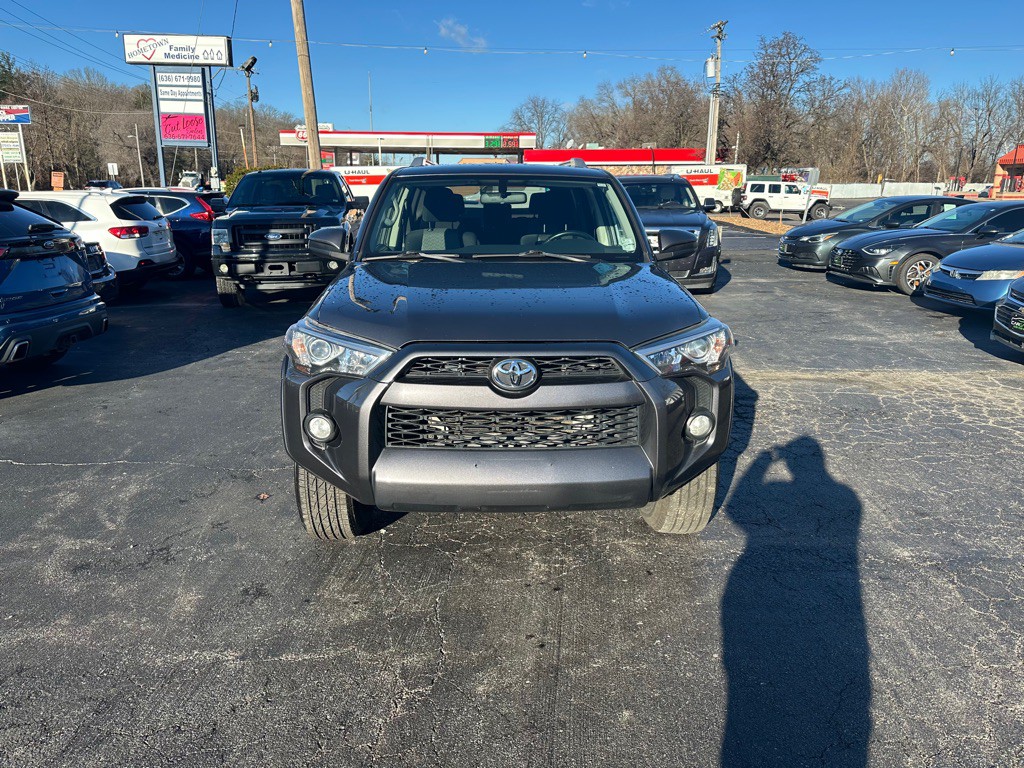 2015 Toyota 4Runner Image 8