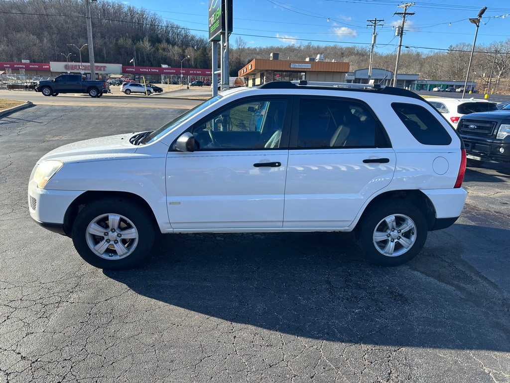 2009 Kia Sportage Image 2