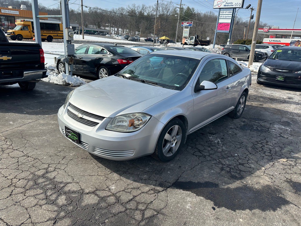 2010 Chevrolet Cobalt Image 1