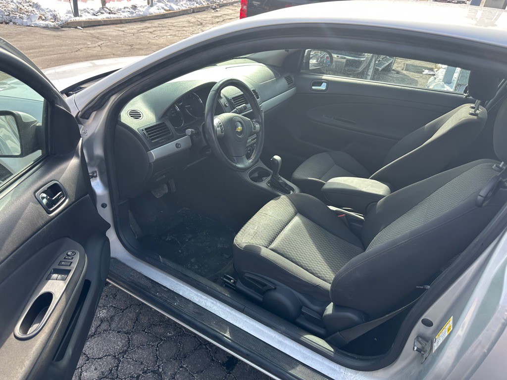 2010 Chevrolet Cobalt Image 9