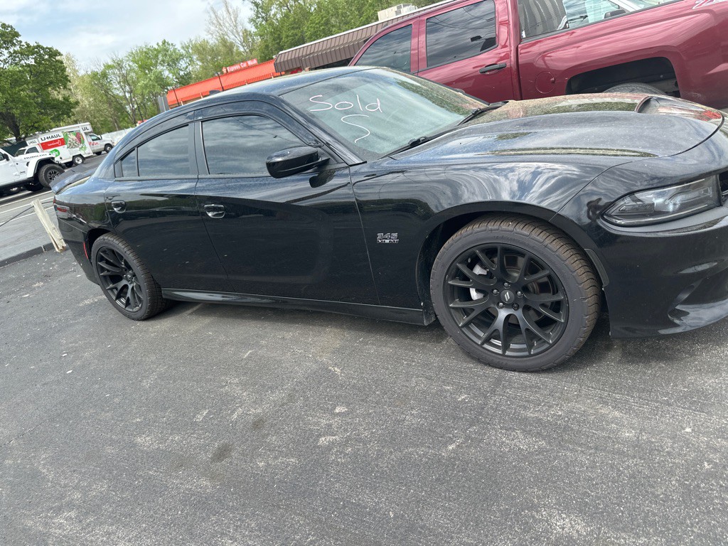 2019 Dodge Charger Image 2