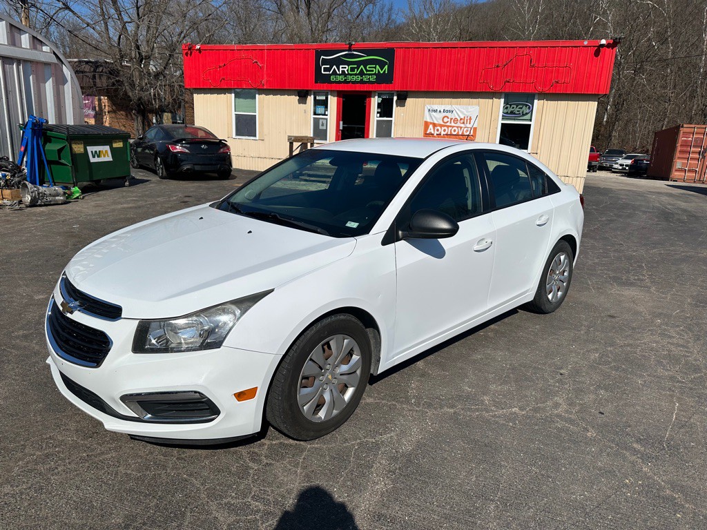 2016 Chevrolet Cruze Image 1