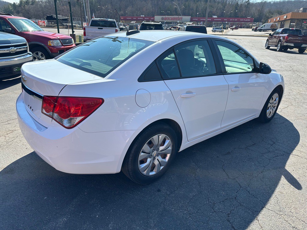 2016 Chevrolet Cruze Image 5