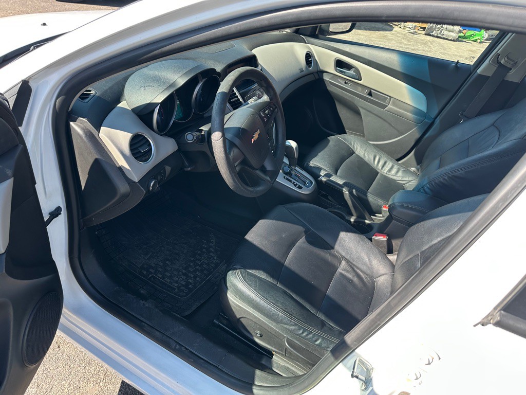 2016 Chevrolet Cruze Image 9