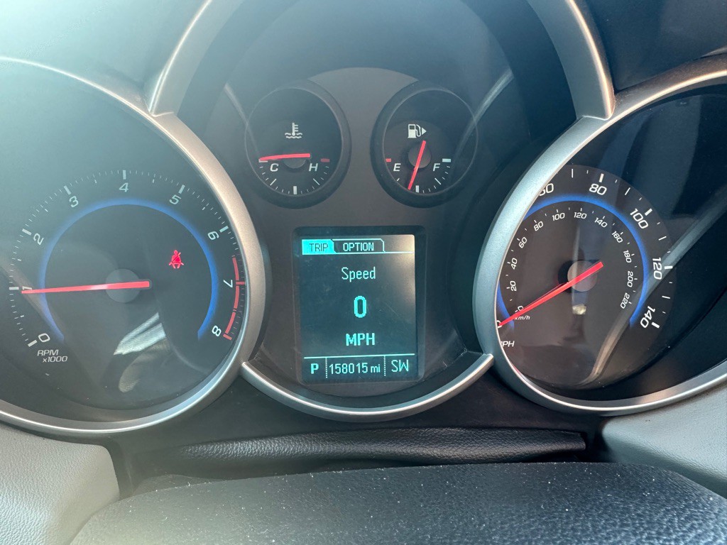 2016 Chevrolet Cruze Image 12