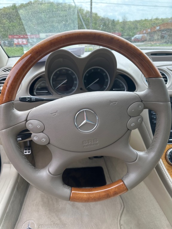 2006 Mercedes-Benz SL-Class Image 6