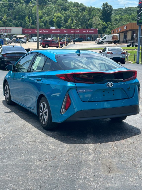 2018 Toyota Prius Image 3
