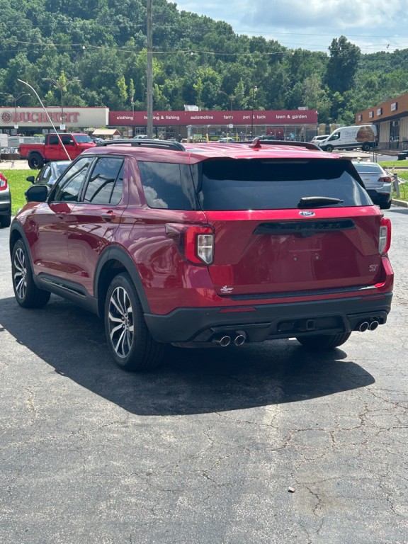 2020 Ford Explorer Image 3