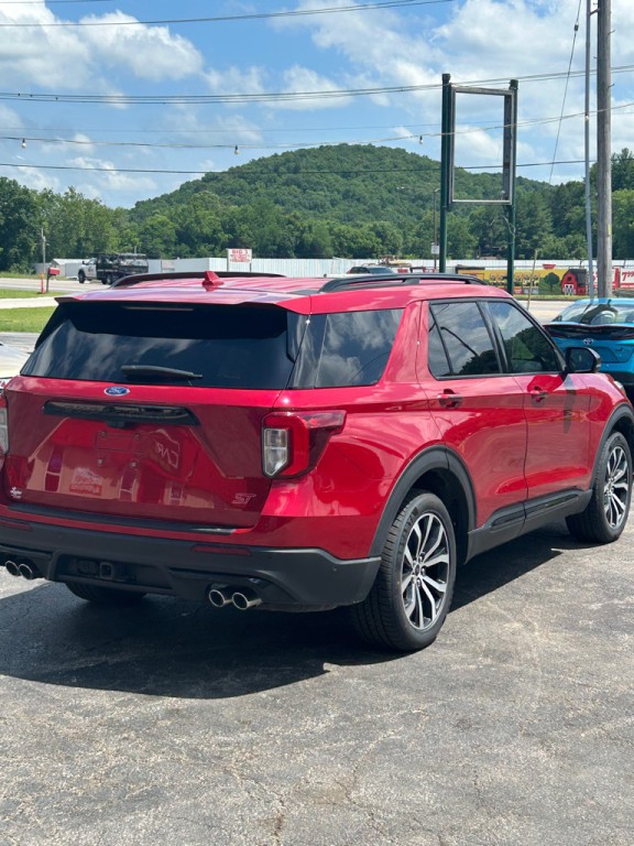 2020 Ford Explorer Image 4