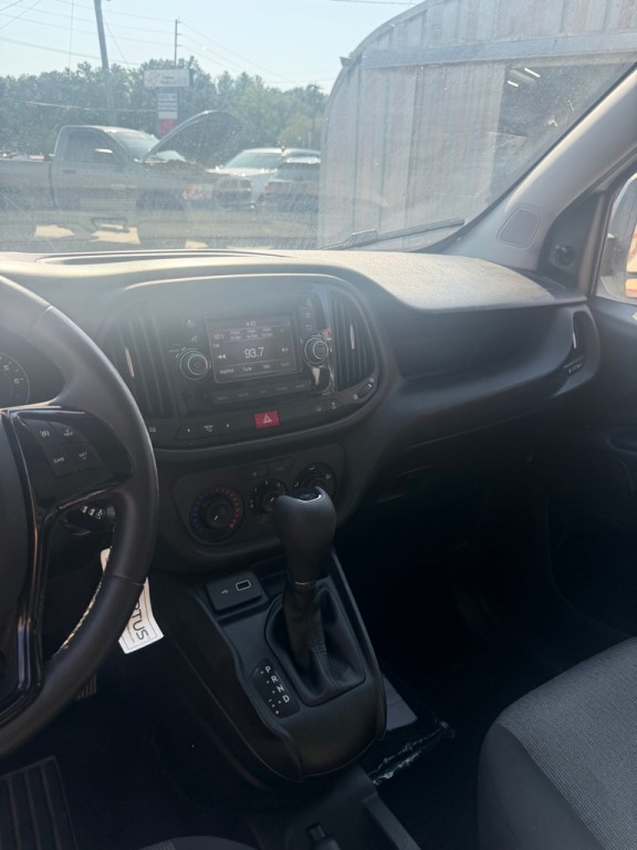 2022 RAM Promaster Image 12