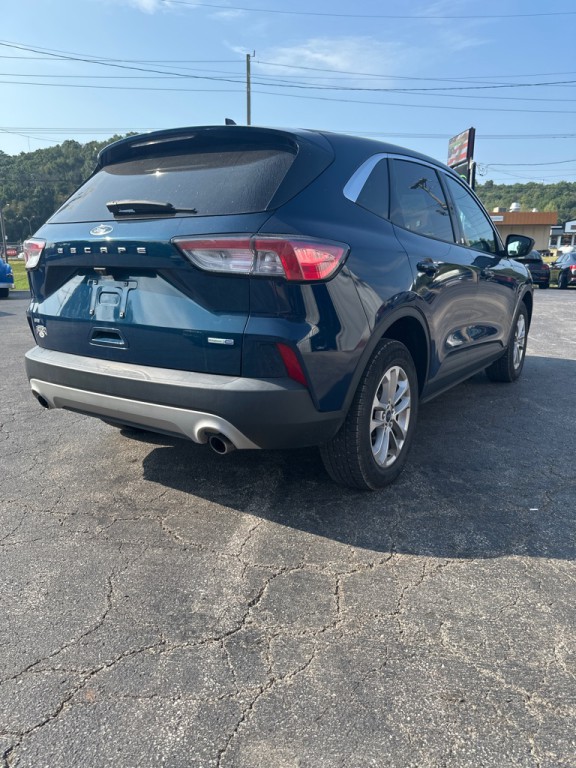 2020 Ford Escape Image 3