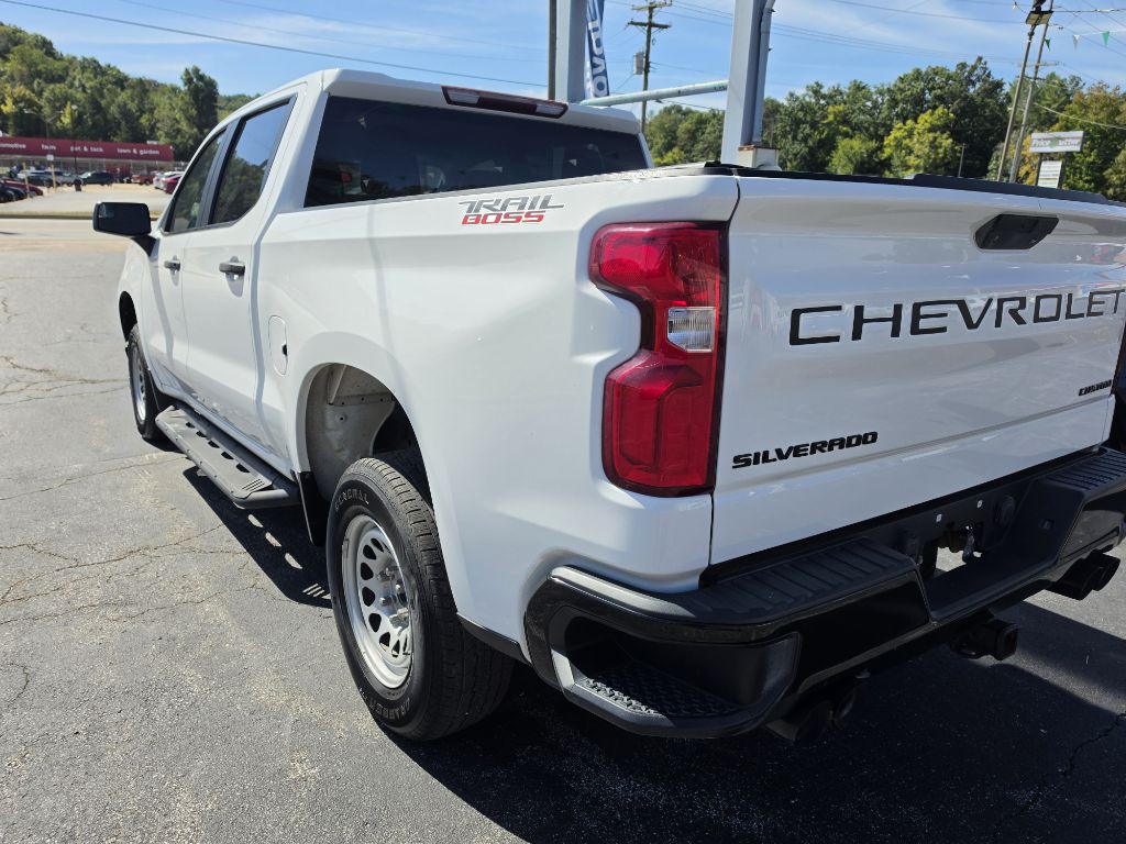 2021 Chevrolet Silverado 1500 Image 2