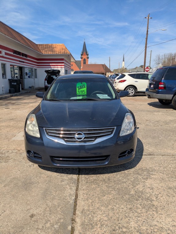 2012 Nissan Altima Image 2
