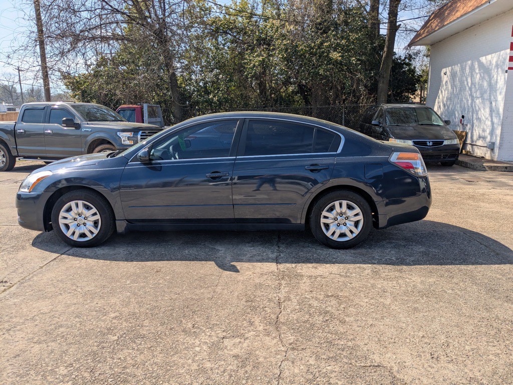 2012 Nissan Altima Image 3