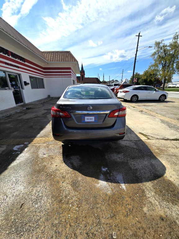 2015 Nissan Sentra Image 2