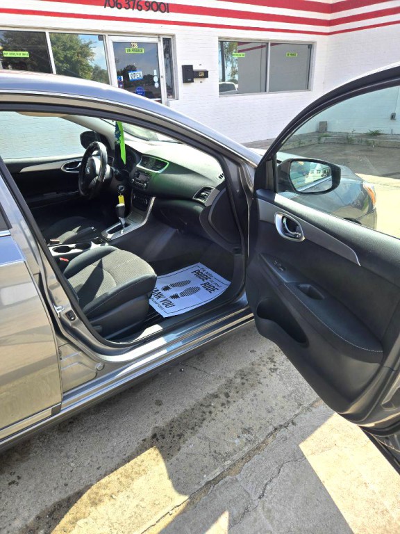 2015 Nissan Sentra Image 6