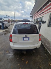 Image for 2009 Kia Rondo BASE ID: 6976316