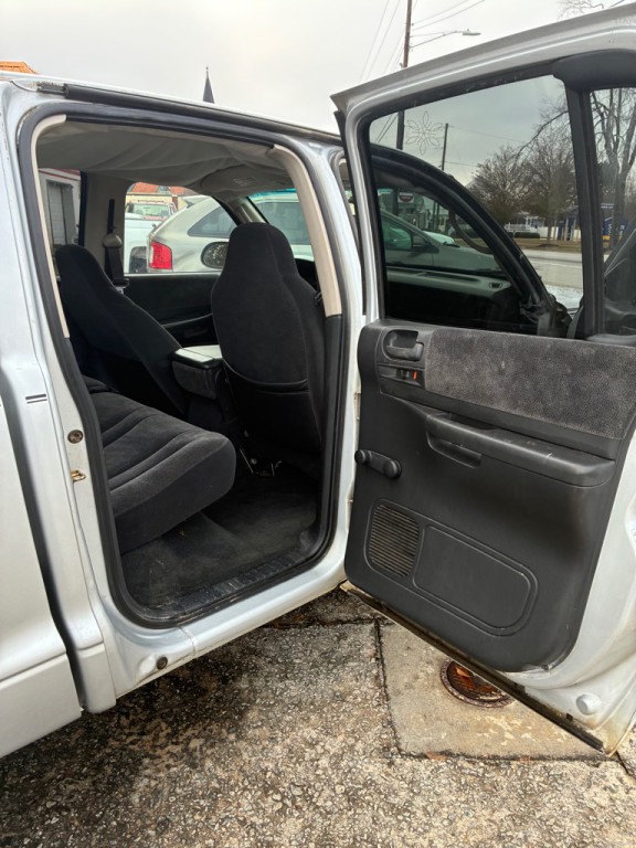 2002 Dodge Dakota Image 6