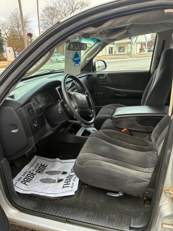 2002 Dodge Dakota Image 8