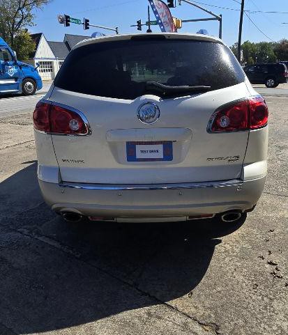 2010 Buick Enclave Image 4