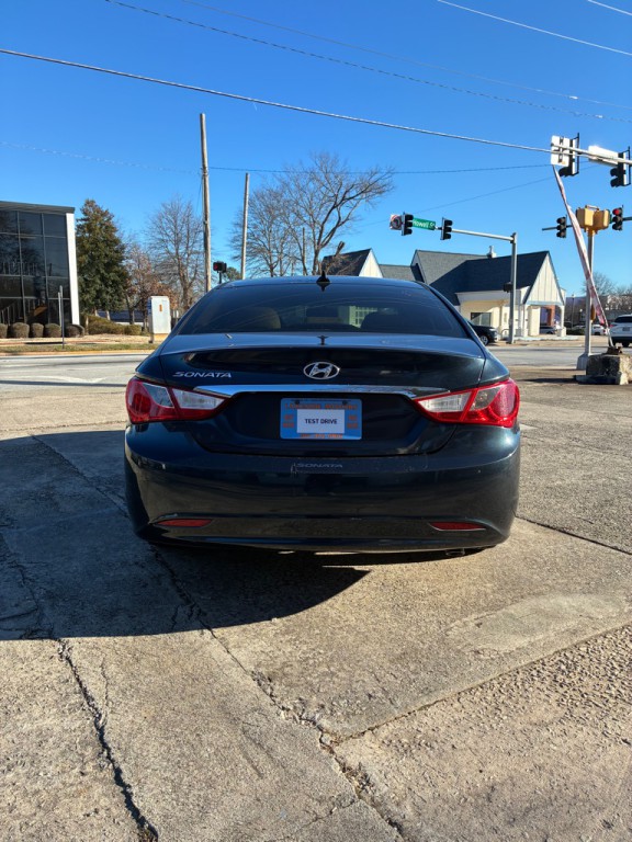 2013 Hyundai Sonata Image 4