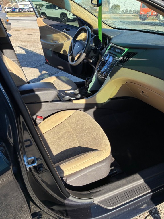 2013 Hyundai Sonata Image 5