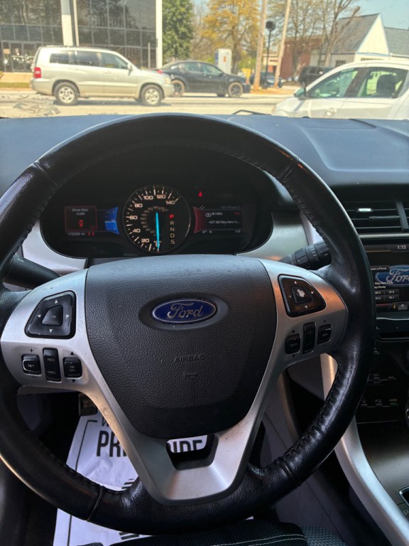 2014 Ford Edge Image 7