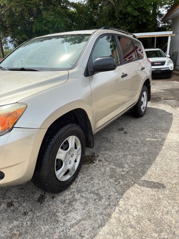 2007 Toyota Rav4 Image 2
