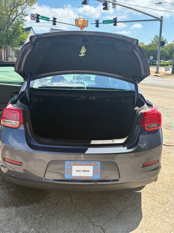 2015 Chevrolet Malibu Image 8