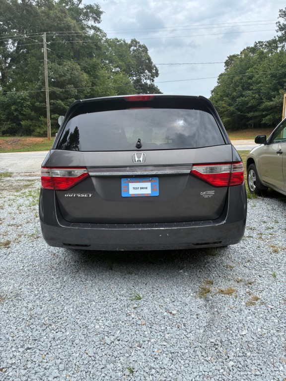 2012 Honda Odyssey Image 4