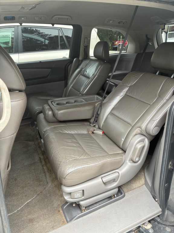 2012 Honda Odyssey Image 12
