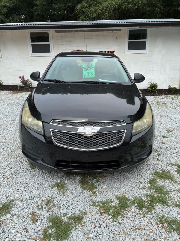 2013 Chevrolet Cruze Image 1
