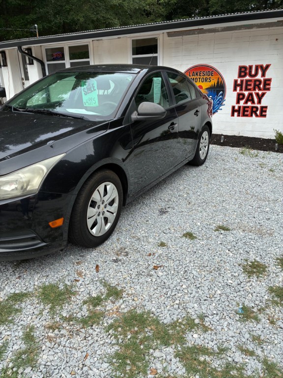 2013 Chevrolet Cruze Image 3