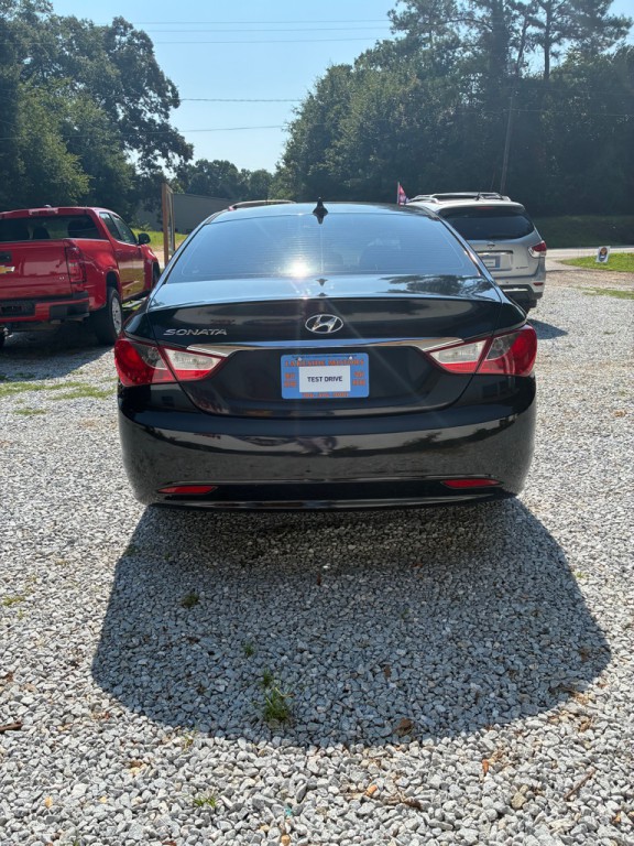 2011 Hyundai Sonata Image 4