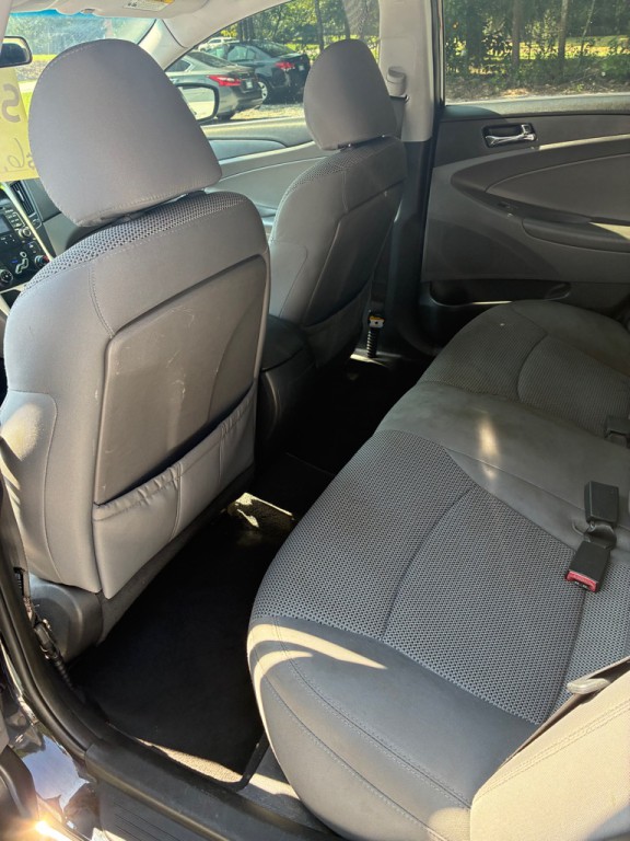 2011 Hyundai Sonata Image 11