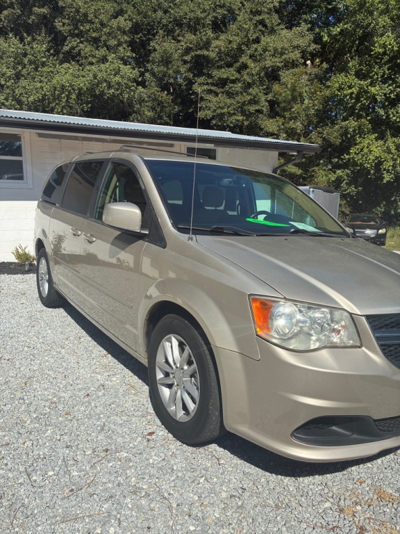 2014 Dodge Grand Caravan Image 1