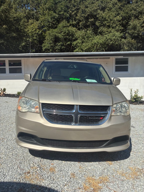 2014 Dodge Grand Caravan Image 2