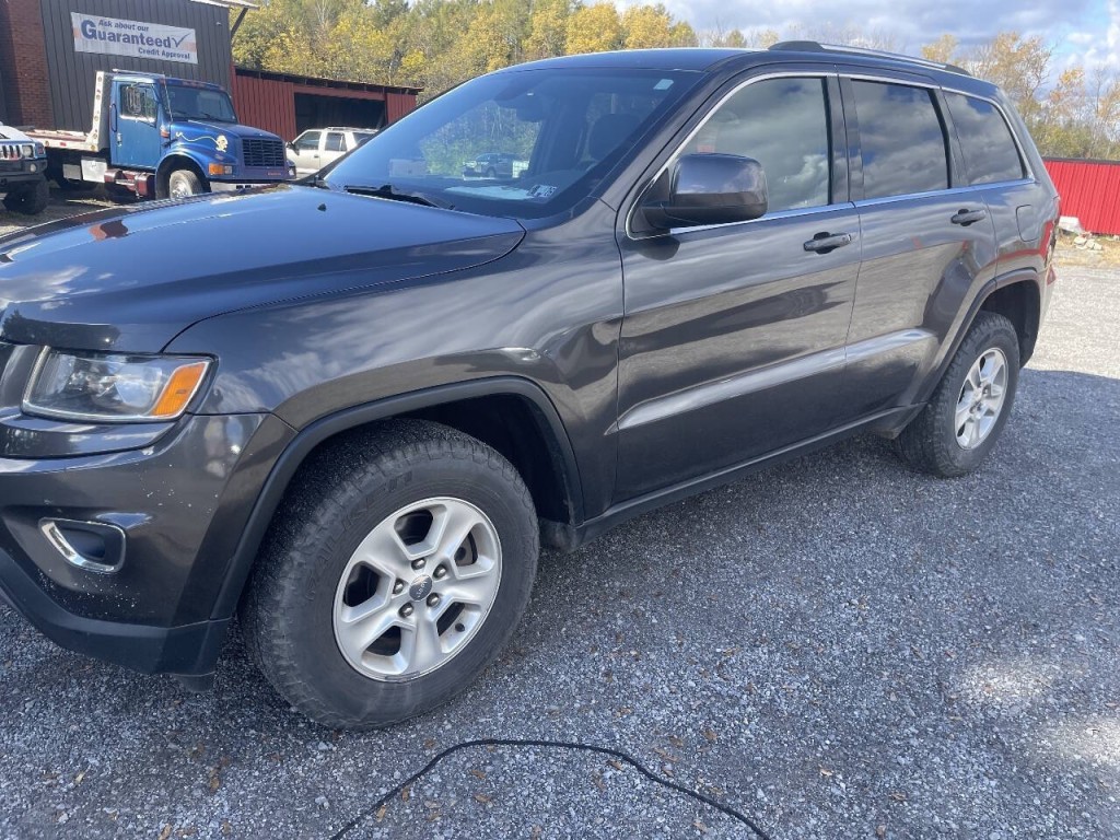2016 Jeep Grand Cherokee Image 3