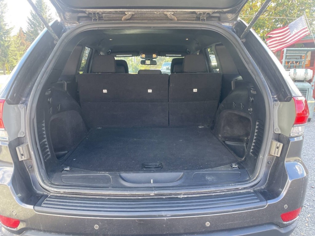 2016 Jeep Grand Cherokee Image 8