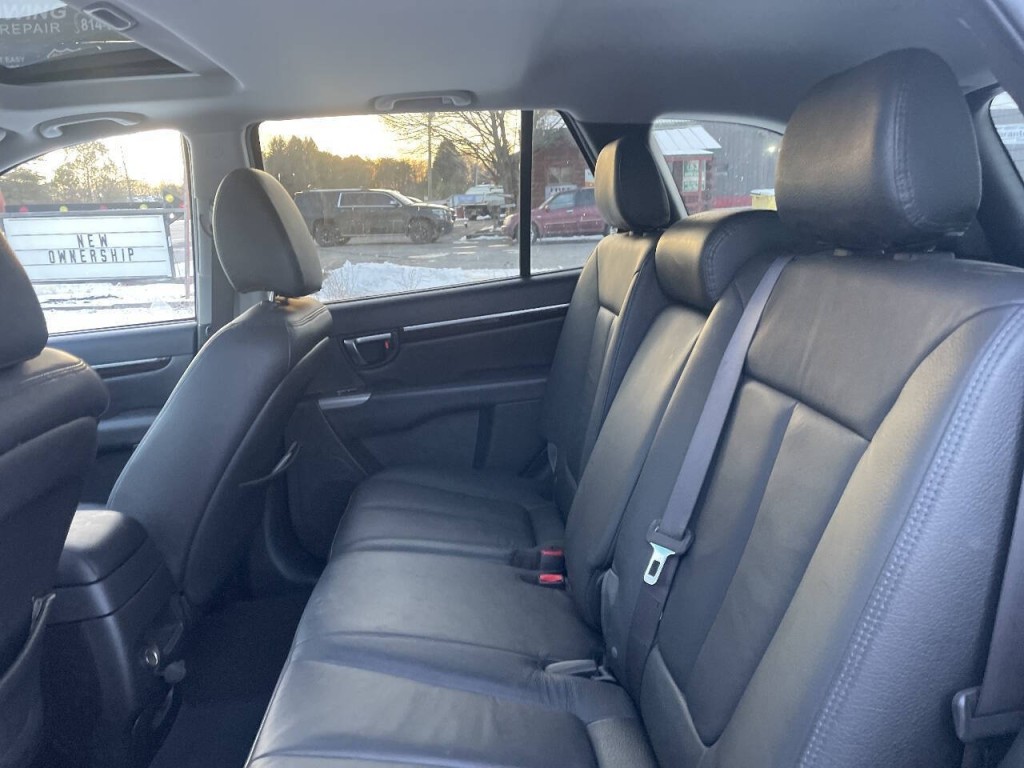 2010 Hyundai Santa Fe Image 6