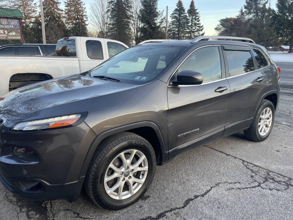 2015 Jeep Cherokee Image 3