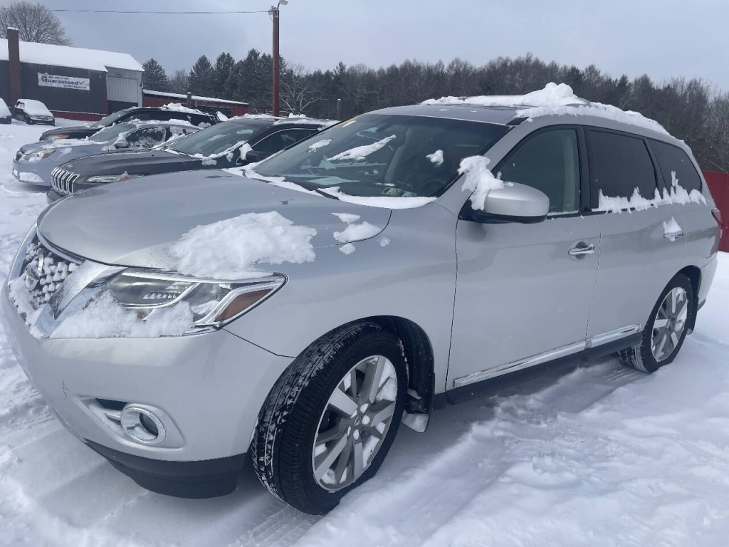 2015 Nissan Pathfinder Image 3