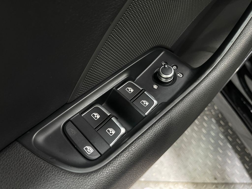 2018 Audi A3 Image 17
