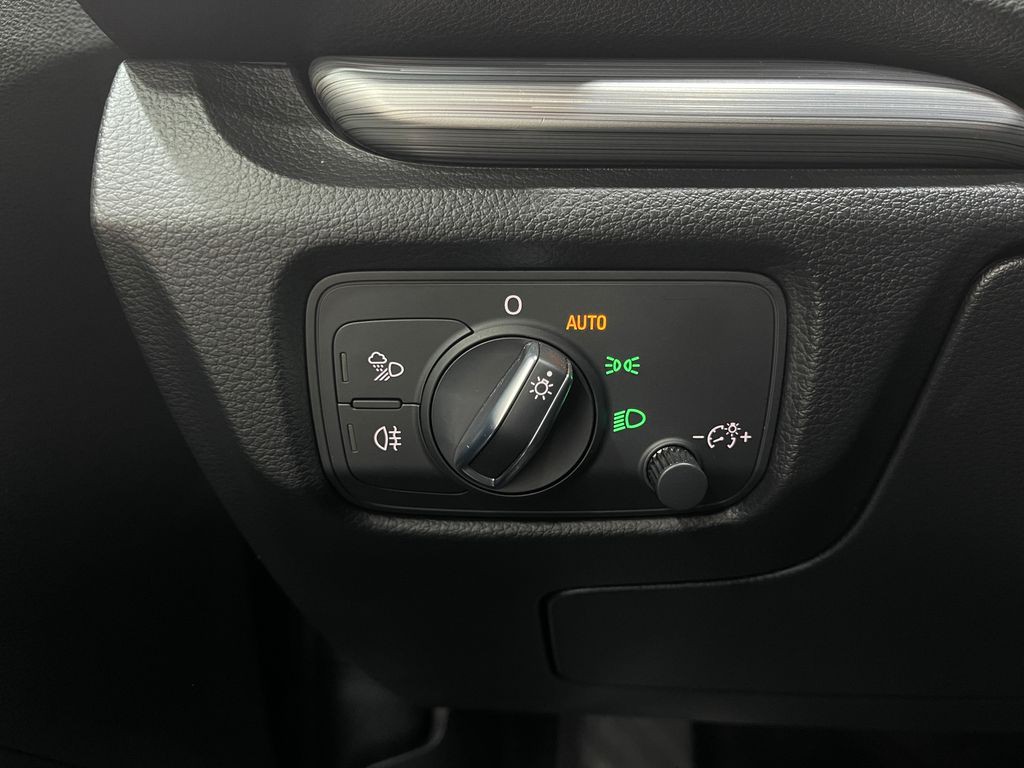 2018 Audi A3 Image 23