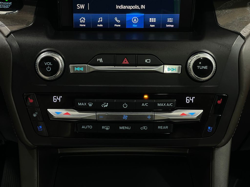 2020 Ford Explorer Image 27