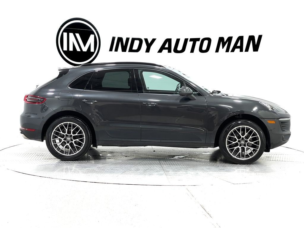 2018 Porsche Macan Image 3